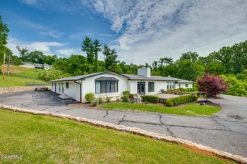7652 Charlton Dr, Knoxville, TN 37920