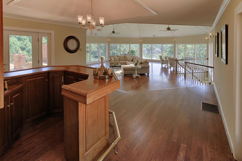 7653 Charlton Dr, Knoxville, TN 37920