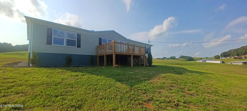 766 Greenlee Rd, Rutledge, TN 37861
