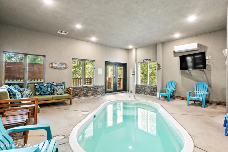 766 Park Vista Way, Gatlinburg, TN 37738
