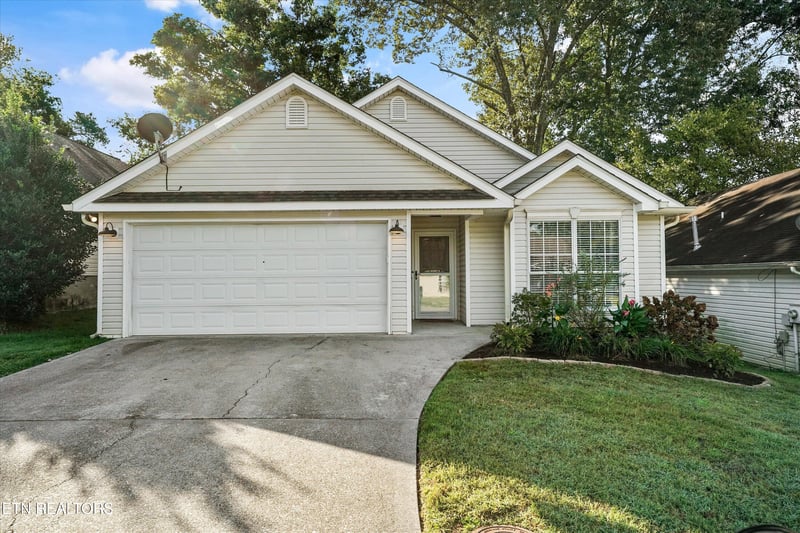 7665 Red Bay Way, Knoxville, TN 37919