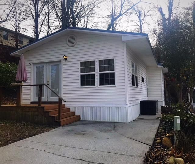 768 Big Valley Blvd, Townsend, TN 37882