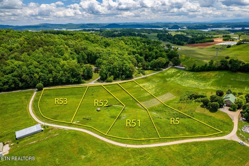 768 Greenlee Rd, Rutledge, TN 37861