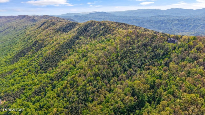 77 - 1-2 Chilhowee Tr, Maryville, TN 37803