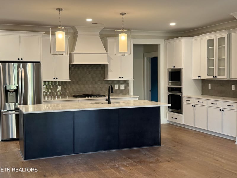 77 Royal Troon Cir, Oak Ridge, TN 37830