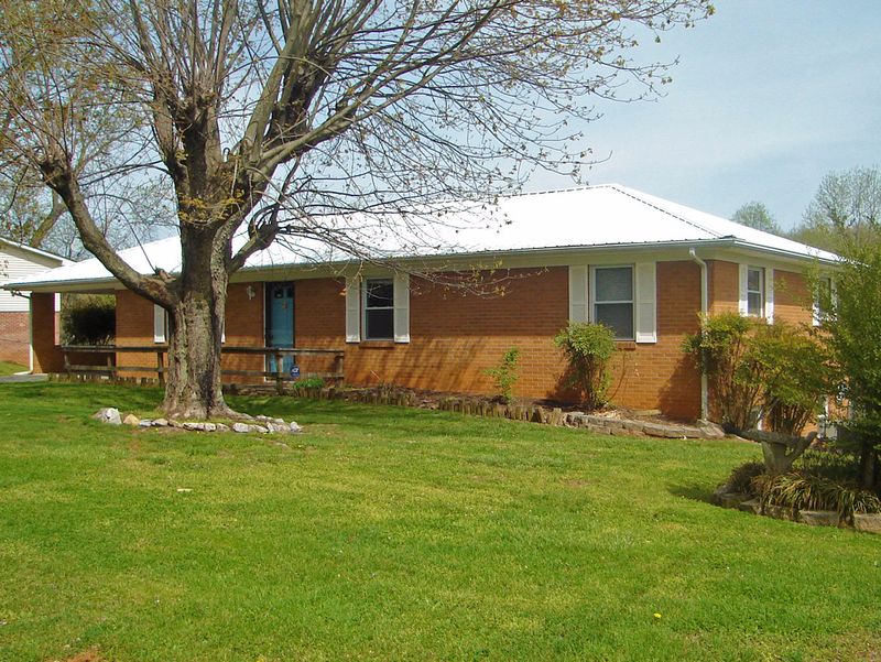 770 Ronald Dr, Talbott, TN 37877