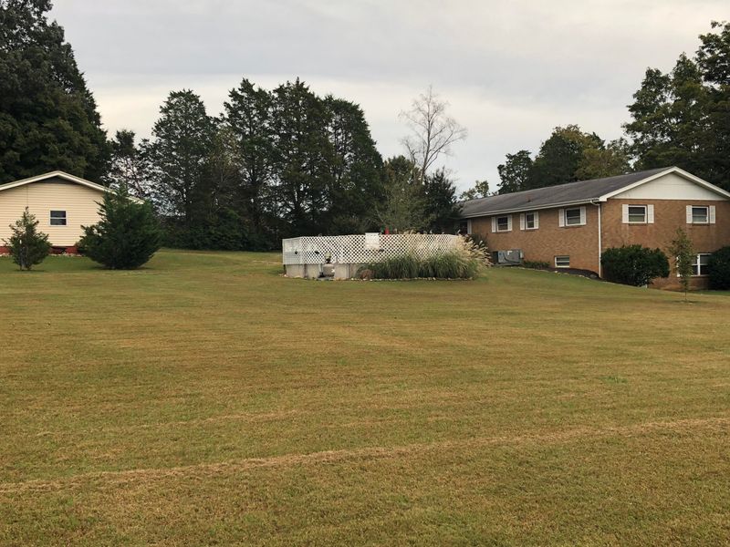 7700 Thompson School Rd, Corryton, TN 37721