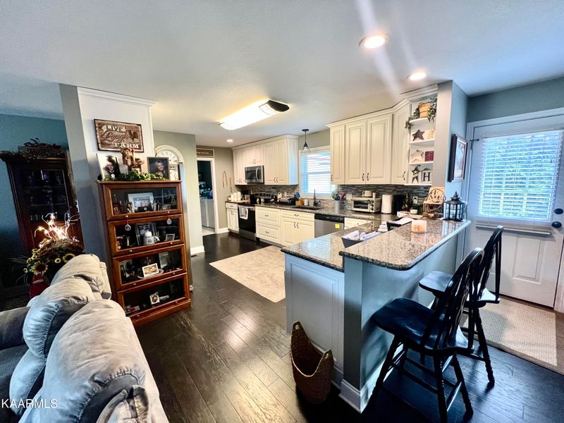 7700 W Emory Rd, Knoxville, TN 37931