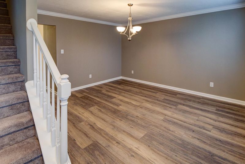 7701 Ambergate Rd, Powell, TN 37849