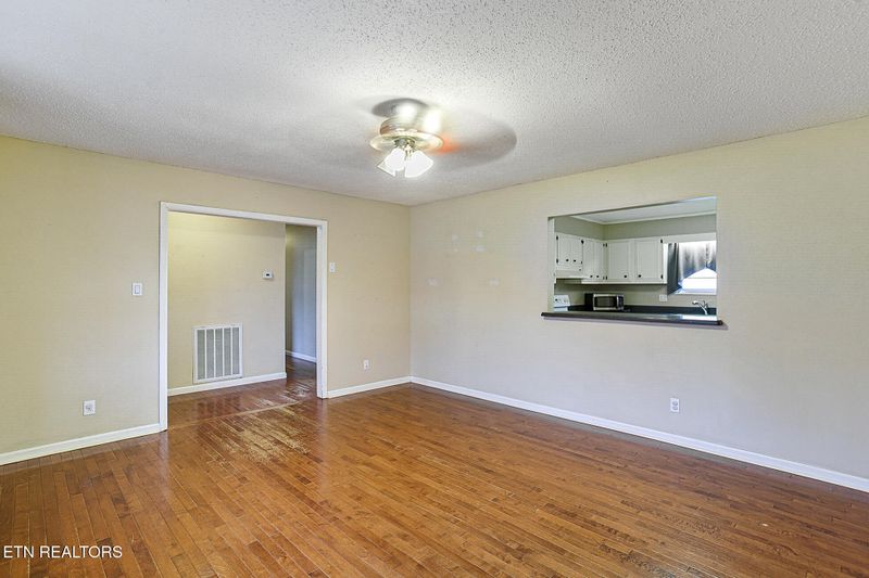 7701 Maida Vale Cir, Powell, TN 37849