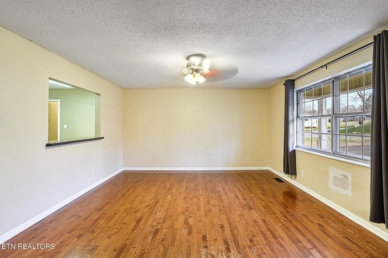 7701 Maida Vale Cir, Powell, TN 37849
