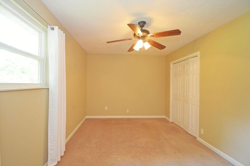 7704 Tinamarie Dr, Corryton, TN 37721