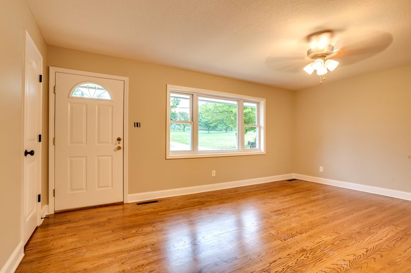7705 Morris Rd, Knoxville, TN 37938
