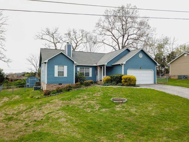 7705 Water Tower Rd, Knoxville, TN 37920