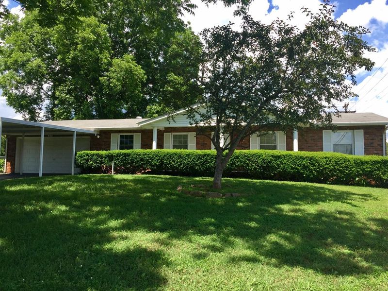 7706 Berkshire Blvd, Powell, TN 37849