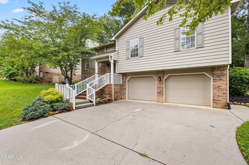 7708 Water Tower Rd, Knoxville, TN 37920