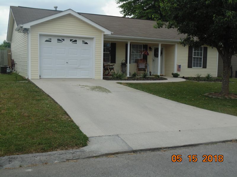 7709 Ralph Youmans Rd, Corryton, TN 37721