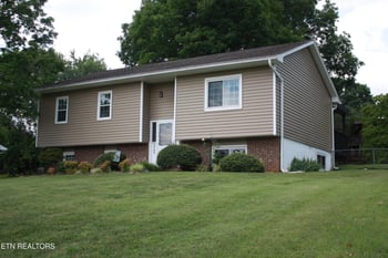 7709 Windsong Rd, Powell, TN 37849