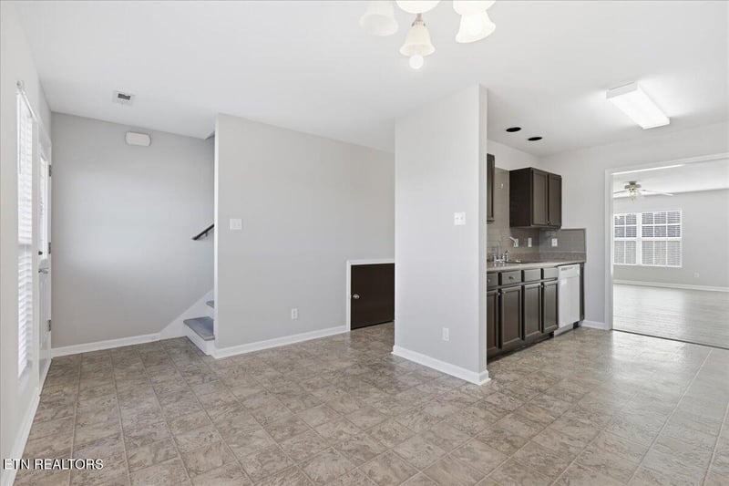 771 Casey Ln, Maryville, TN 37801