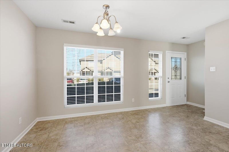 771 Casey Ln, Maryville, TN 37801