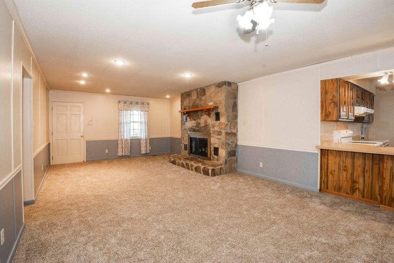 7710 Chestnut Hill Rd, Townsend, TN 37882