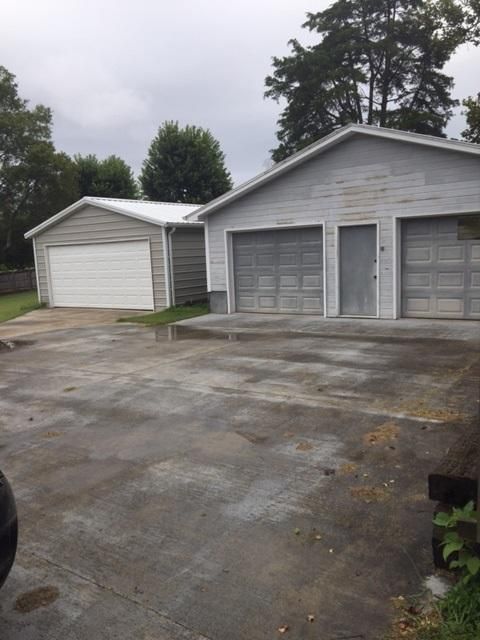 7712 Gill Rd, Powell, TN 37849