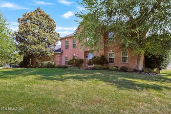 7712 Windwood Dr, Powell, TN 37849