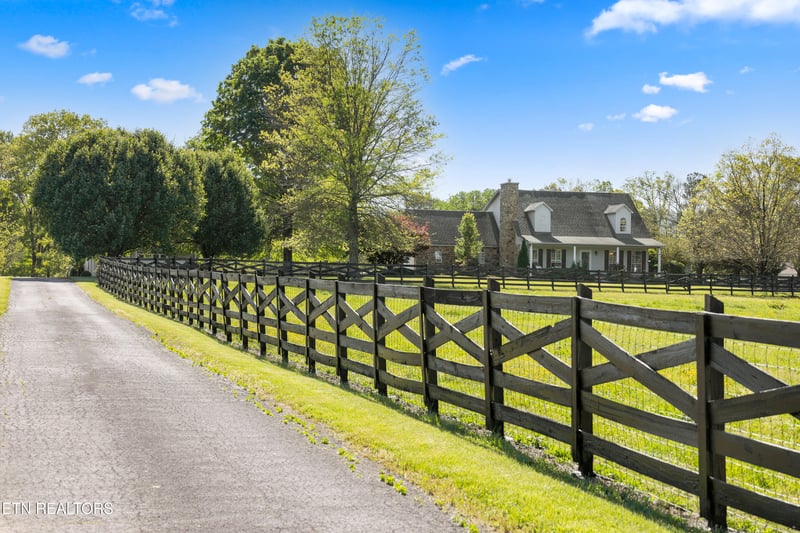 7714 Washington Pike, Corryton, TN 37721
