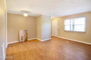 7715 Pinner Dr #1 & 2, Knoxville, TN 37919