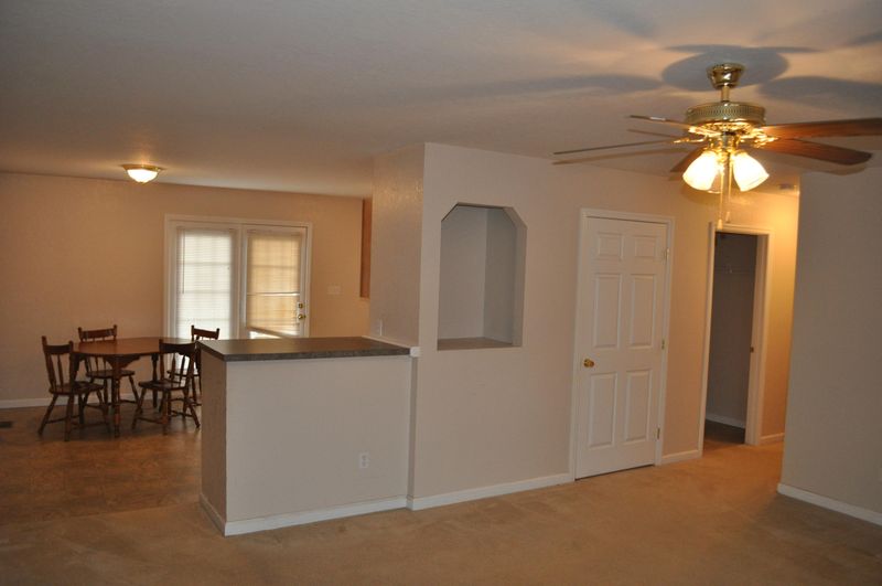 7716 Mcdaniel Rd, Knoxville, TN 37924
