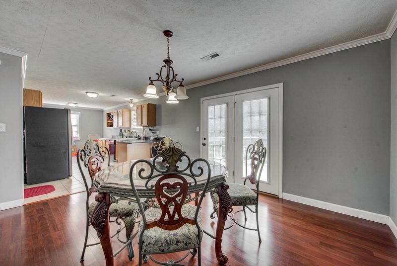 7716 Verona Ln, Powell, TN 37849