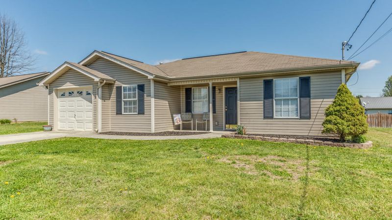 7717 Ralph Youmans Rd, Corryton, TN 37721