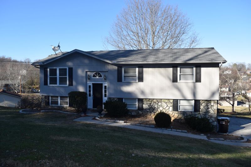 7720 Cloudland Rd #4, Powell, TN 37849