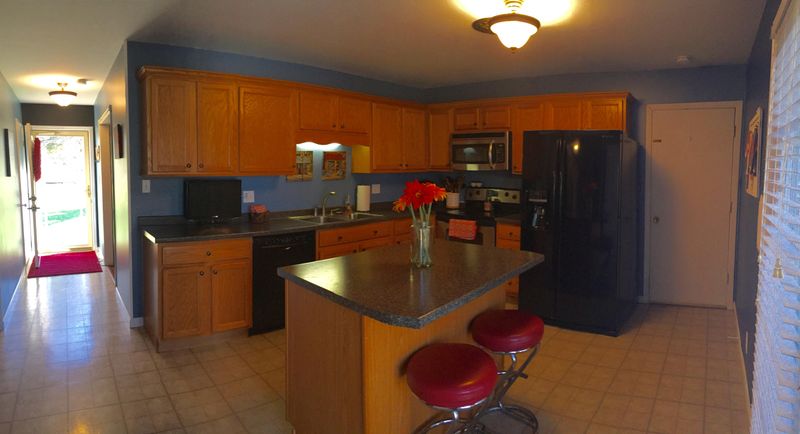 7721 E Emory Rd, Corryton, TN 37721