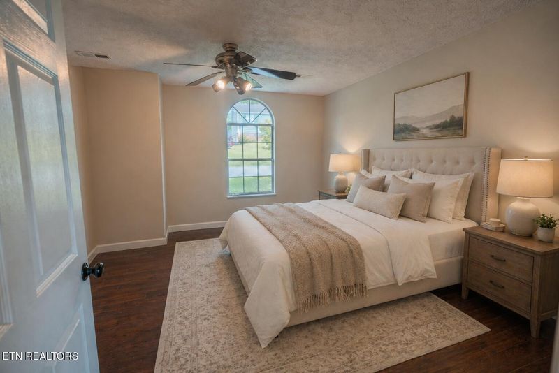 7722 Ashcroft Way, Powell, TN 37849