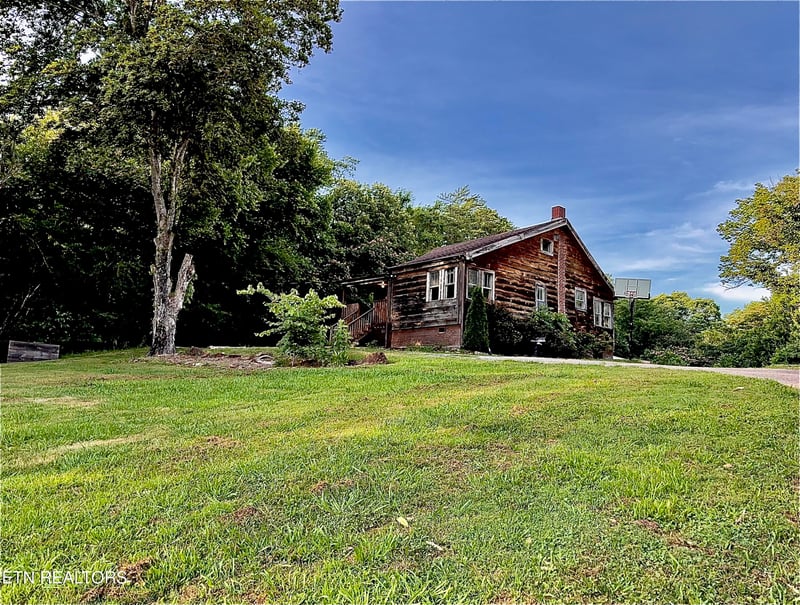 7724 Hodges Ferry Rd, Knoxville, TN 37920