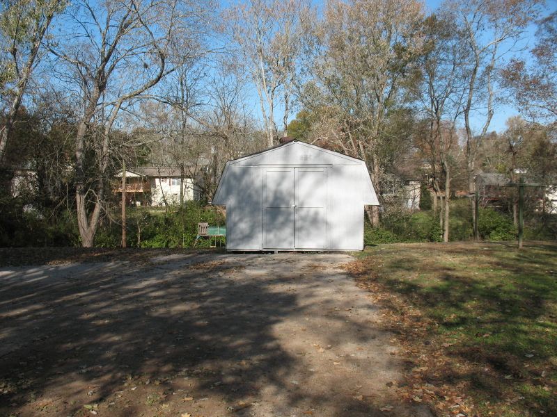 7724 Widdecomb Rd, Powell, TN 37849