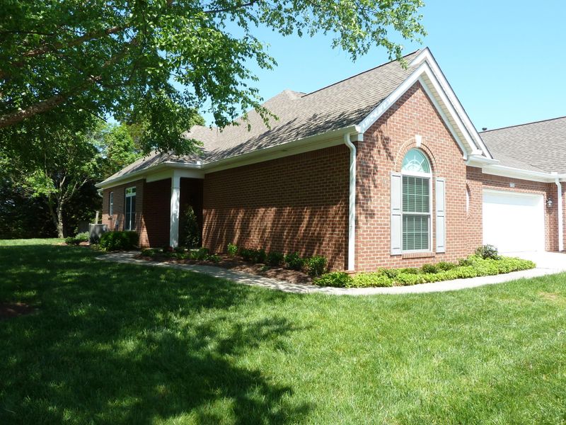 7726 Ester Way, Knoxville, TN 37909