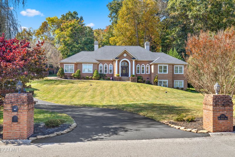 7727 Rio Grande Dr, Powell, TN 37849