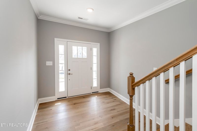 7731 Willow Branch Ln, Knoxville, TN 37931