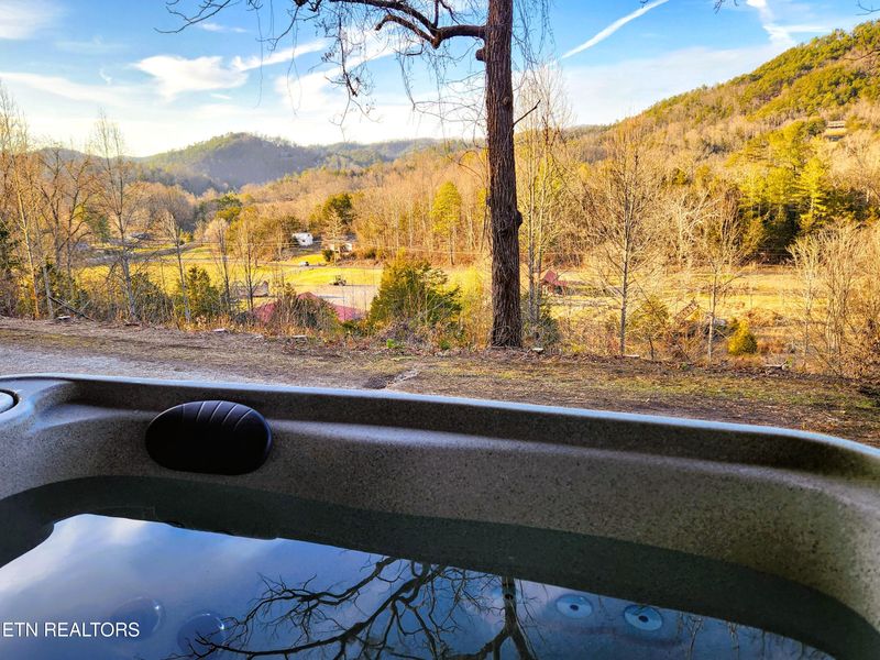 7732 Cedar Creek Rd, Townsend, TN 37882