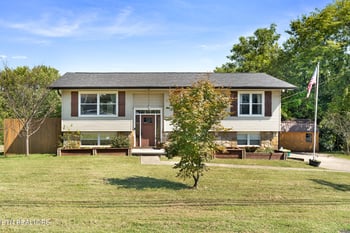 7732 Cranley Rd, Powell, TN 37849