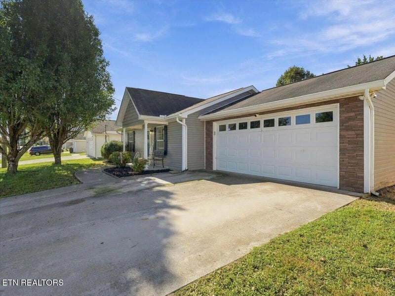 7732 Ralph Youmans Rd, Corryton, TN 37721