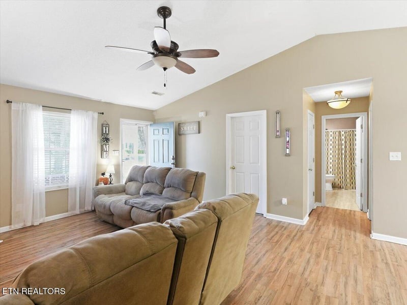7732 Ralph Youmans Rd, Corryton, TN 37721