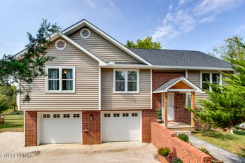 7737 Griffith Rd, Knoxville, TN 37938