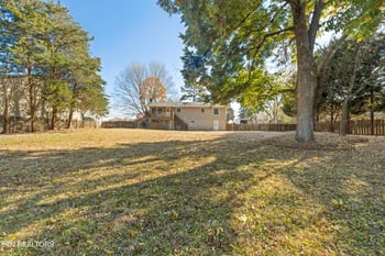 7737 Nubbin Ridge Dr, Knoxville, TN 37919