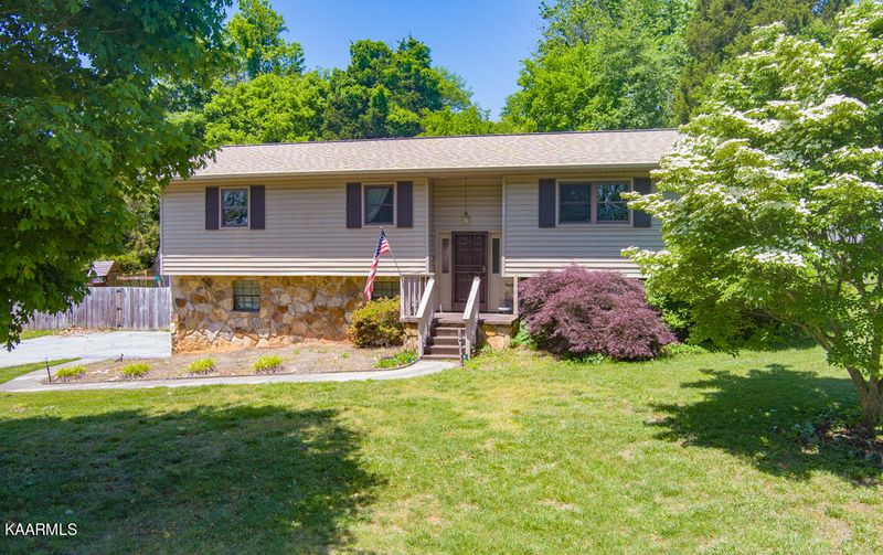 7740 E Ogg Rd, Knoxville, TN 37938