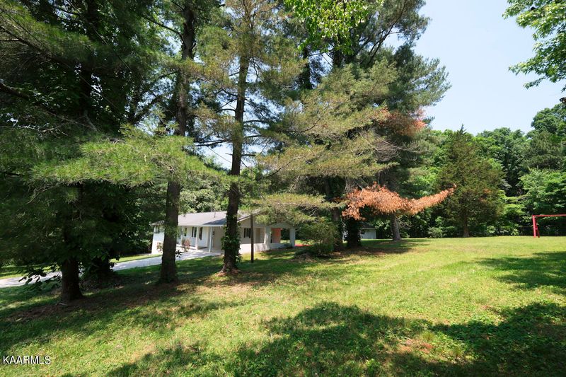 7740 Hoskins Rd, Talbott, TN 37877
