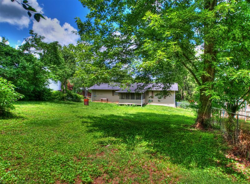 7741 Cranley Rd, Powell, TN 37849
