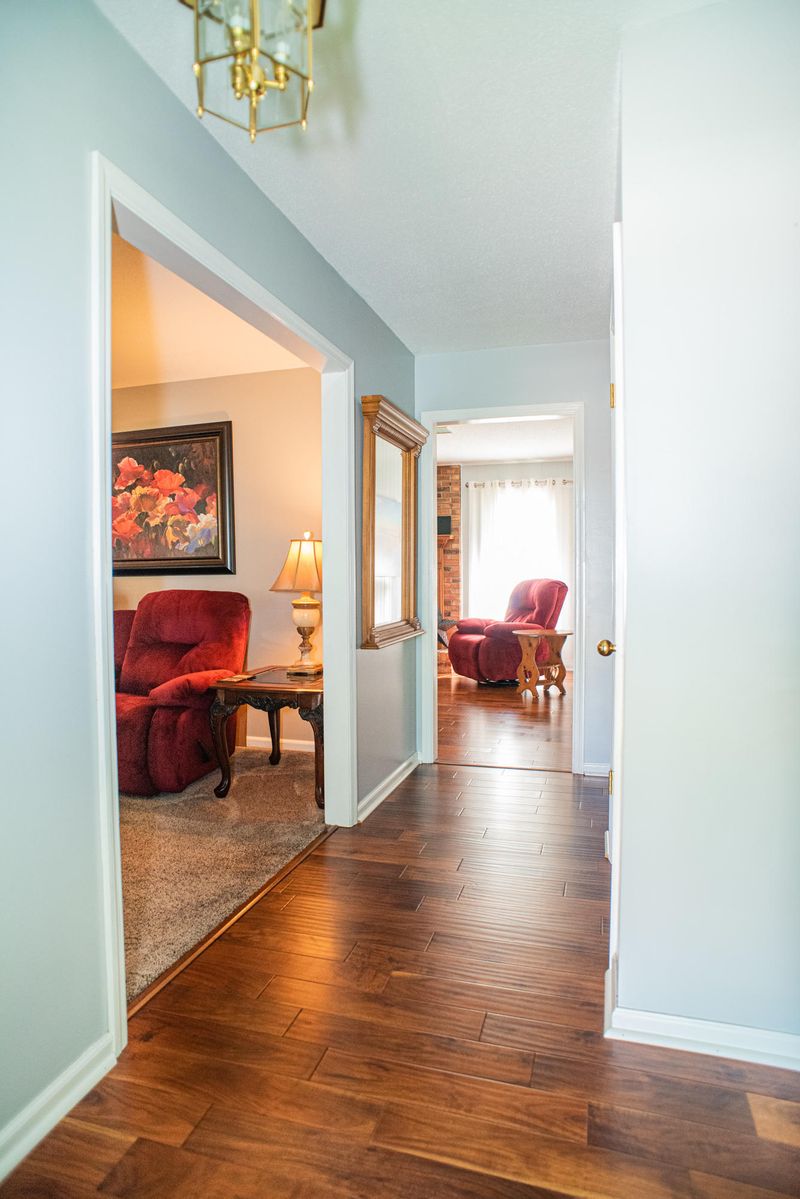 7744 Camberley Dr, Powell, TN 37849